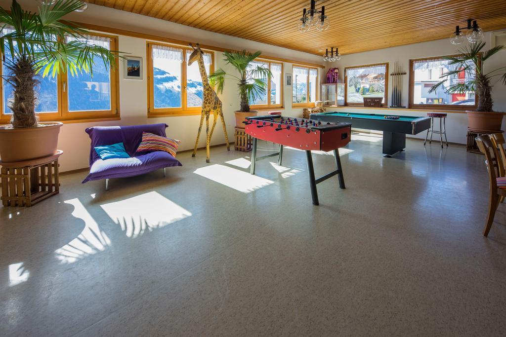 Gaestehaus Alpina In Fanas ภายนอก รูปภาพ