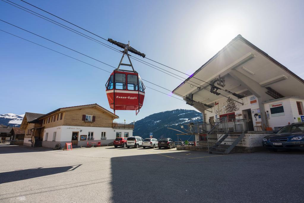 Gaestehaus Alpina In Fanas ภายนอก รูปภาพ